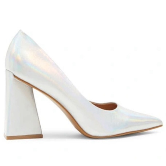 Belize Pump In Silver Iridescent - Picture 3 of 7